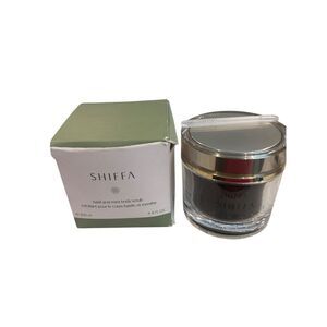 SHIFFA Basil & Mint Body Scrub With Healing Dead Sea Salts New  Damaged box